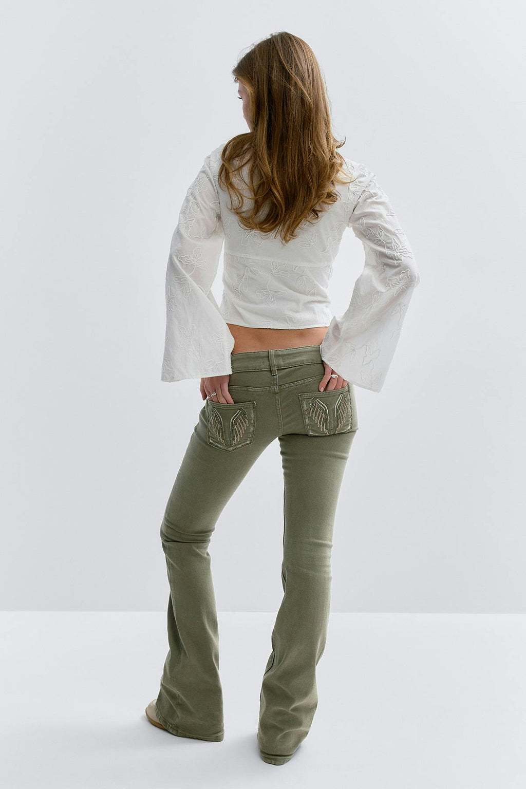 14+ pleated flare jeans