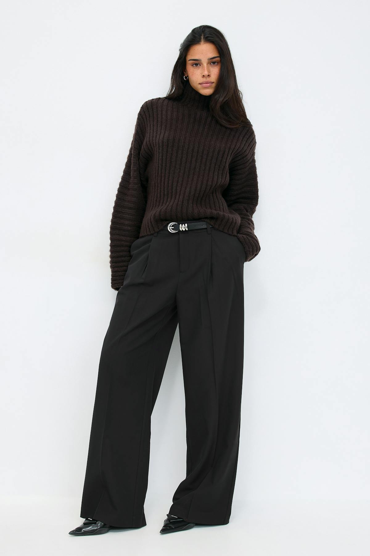 Chunky turtleneck knit sweater