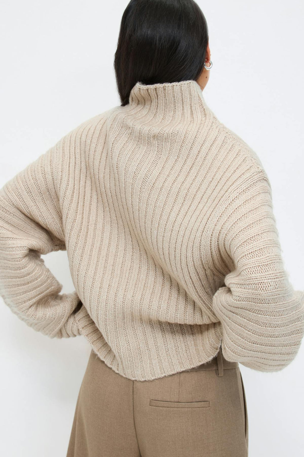 Chunky turtleneck knit sweater