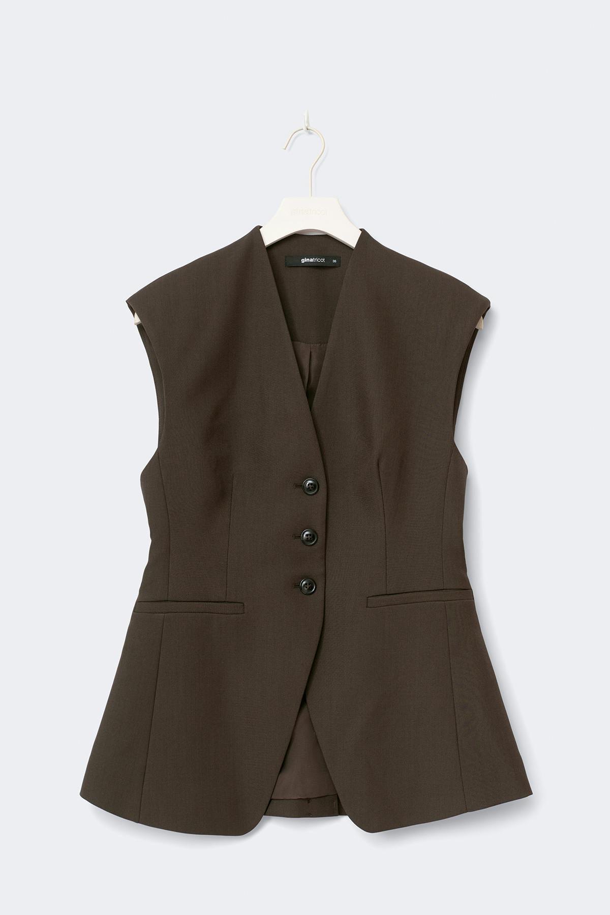 High neck vest