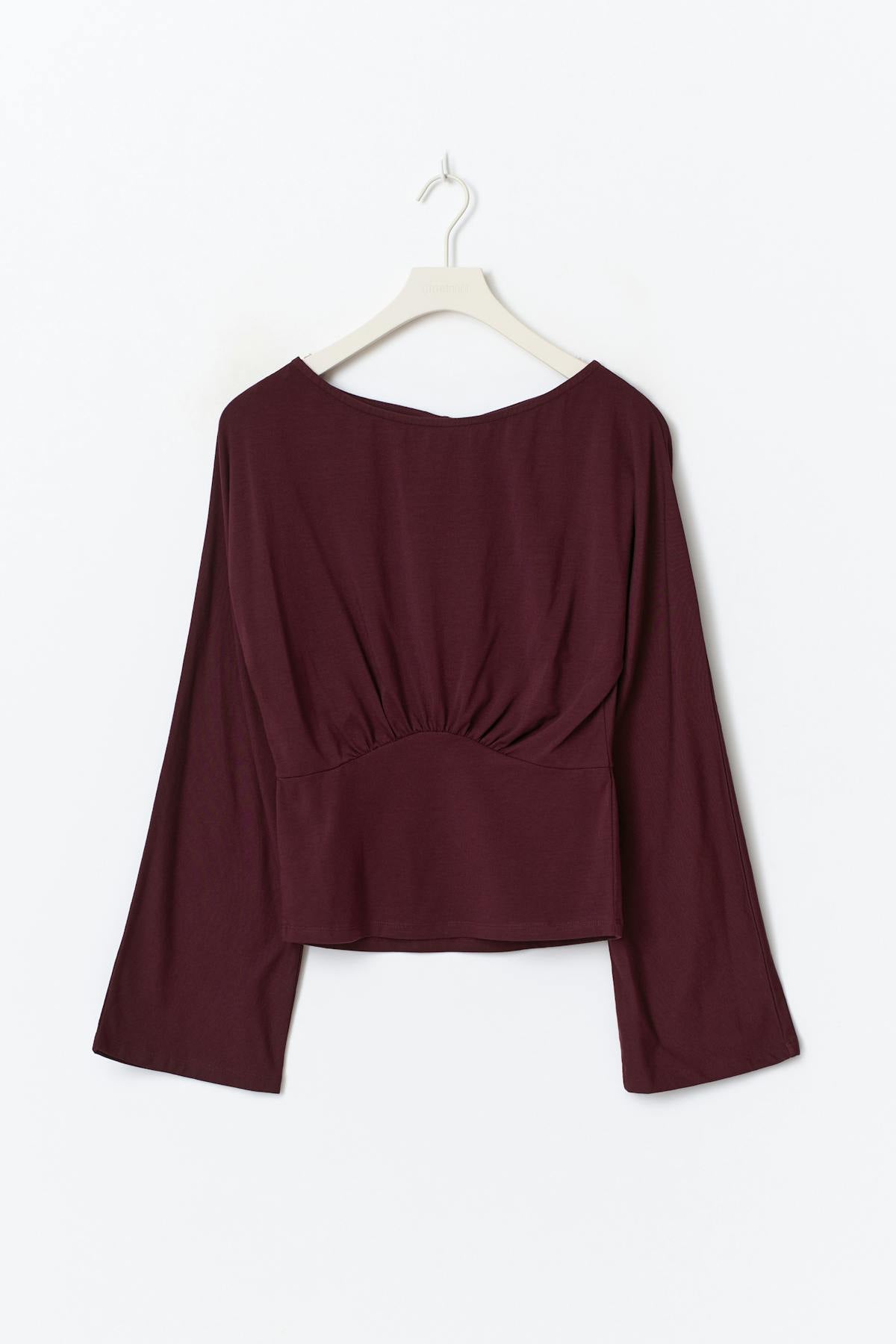 14+ fitted long sleeve top