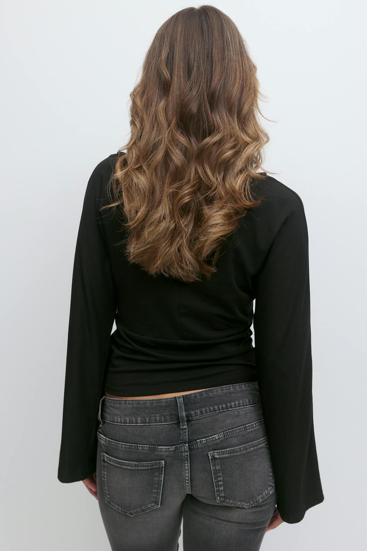 14+ fitted long sleeve top