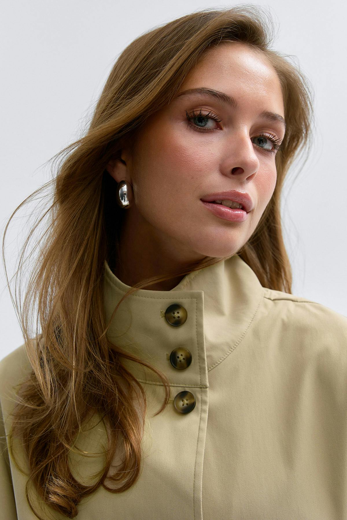 14+ belted trench cape