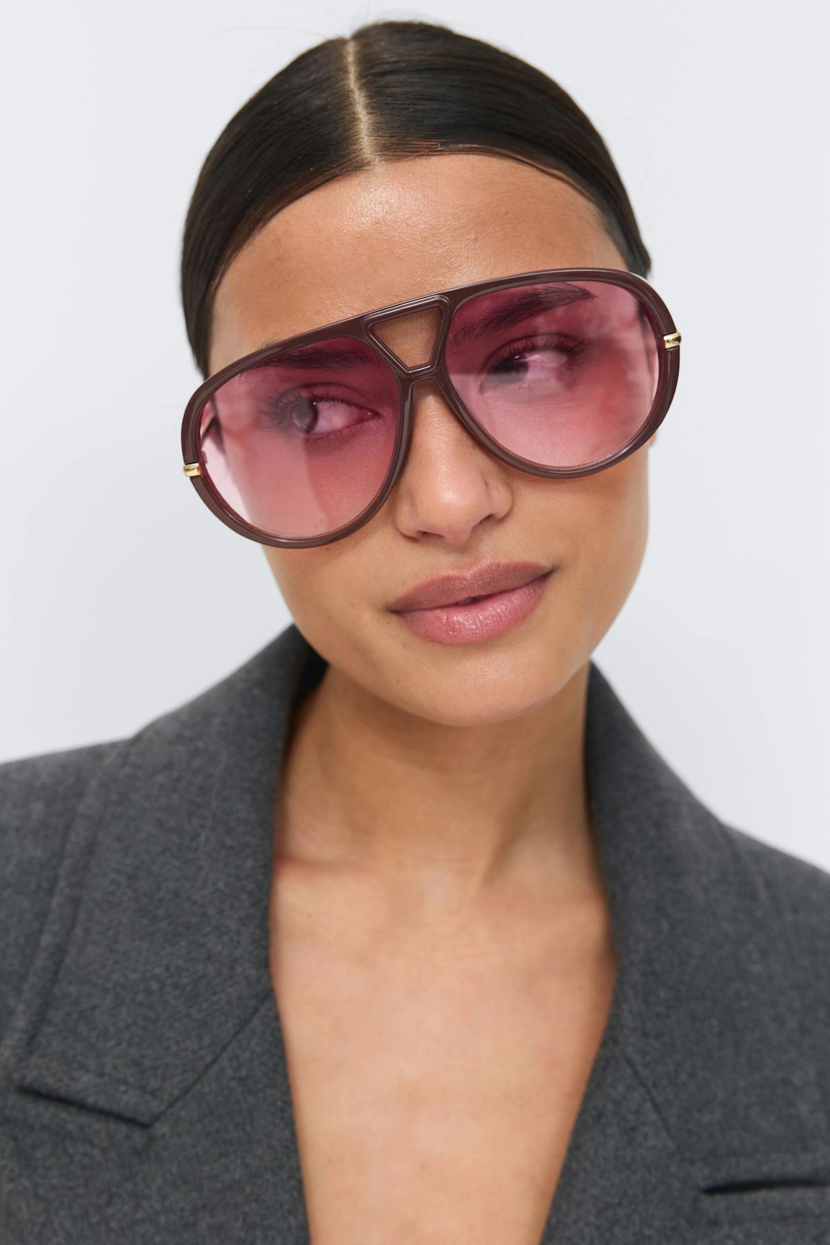 Bold aviator sunglasses