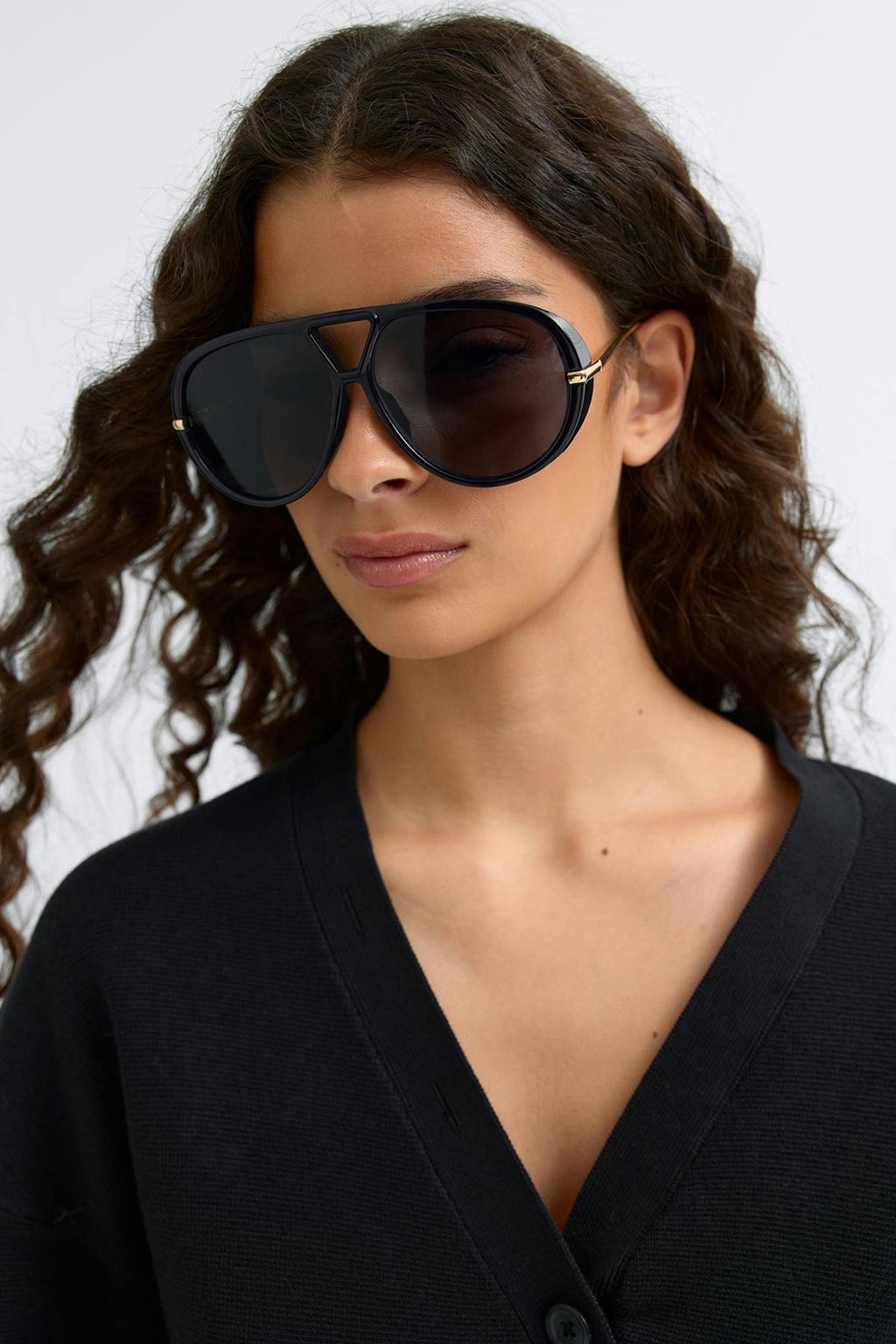Bold aviator sunglasses