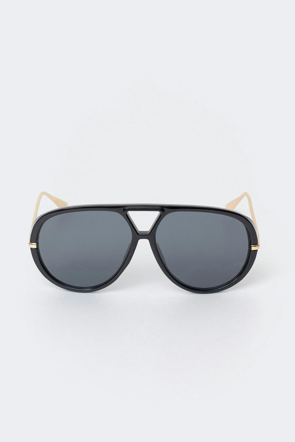 Bold aviator sunglasses