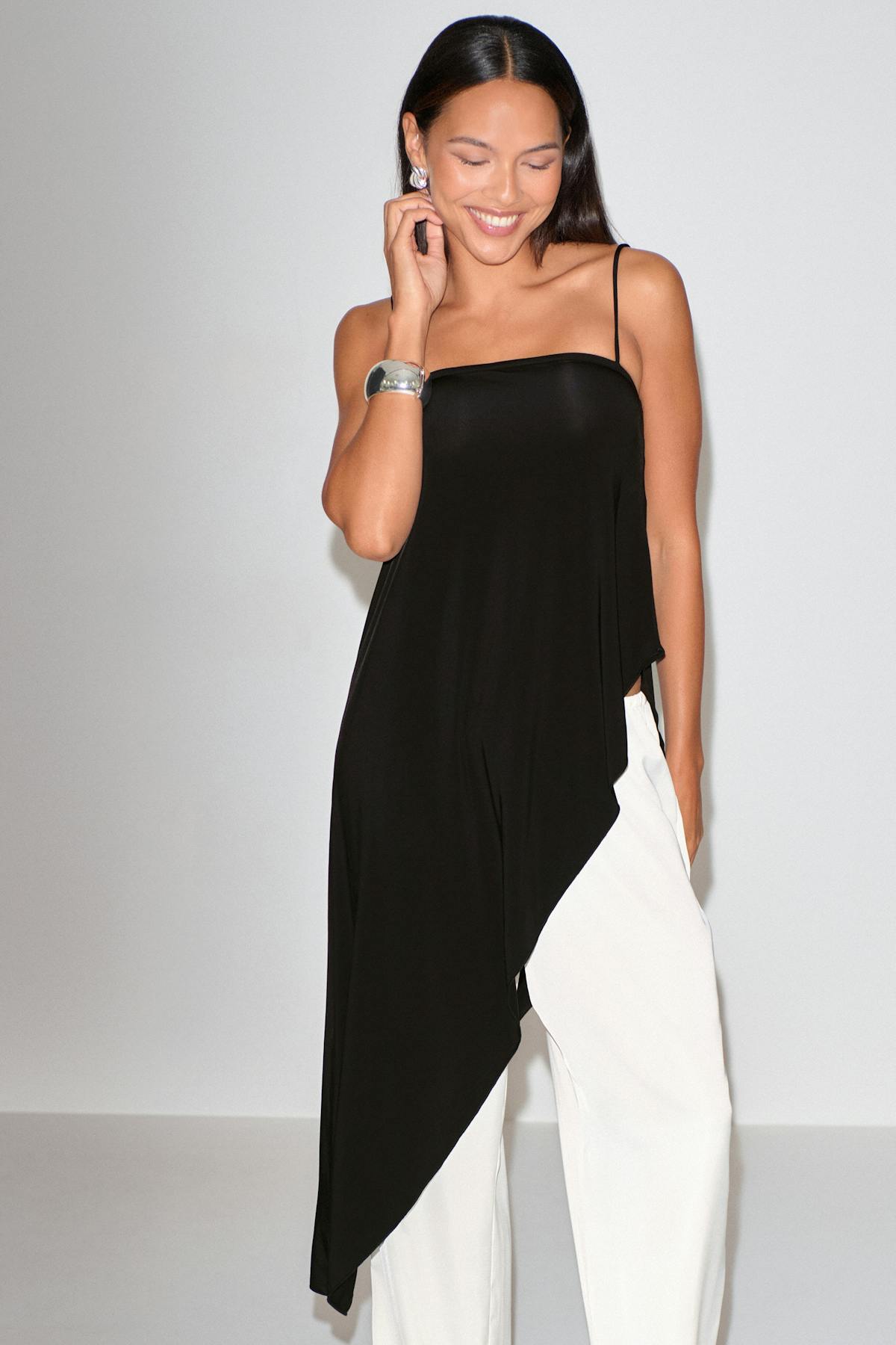 Asymmetric singlet