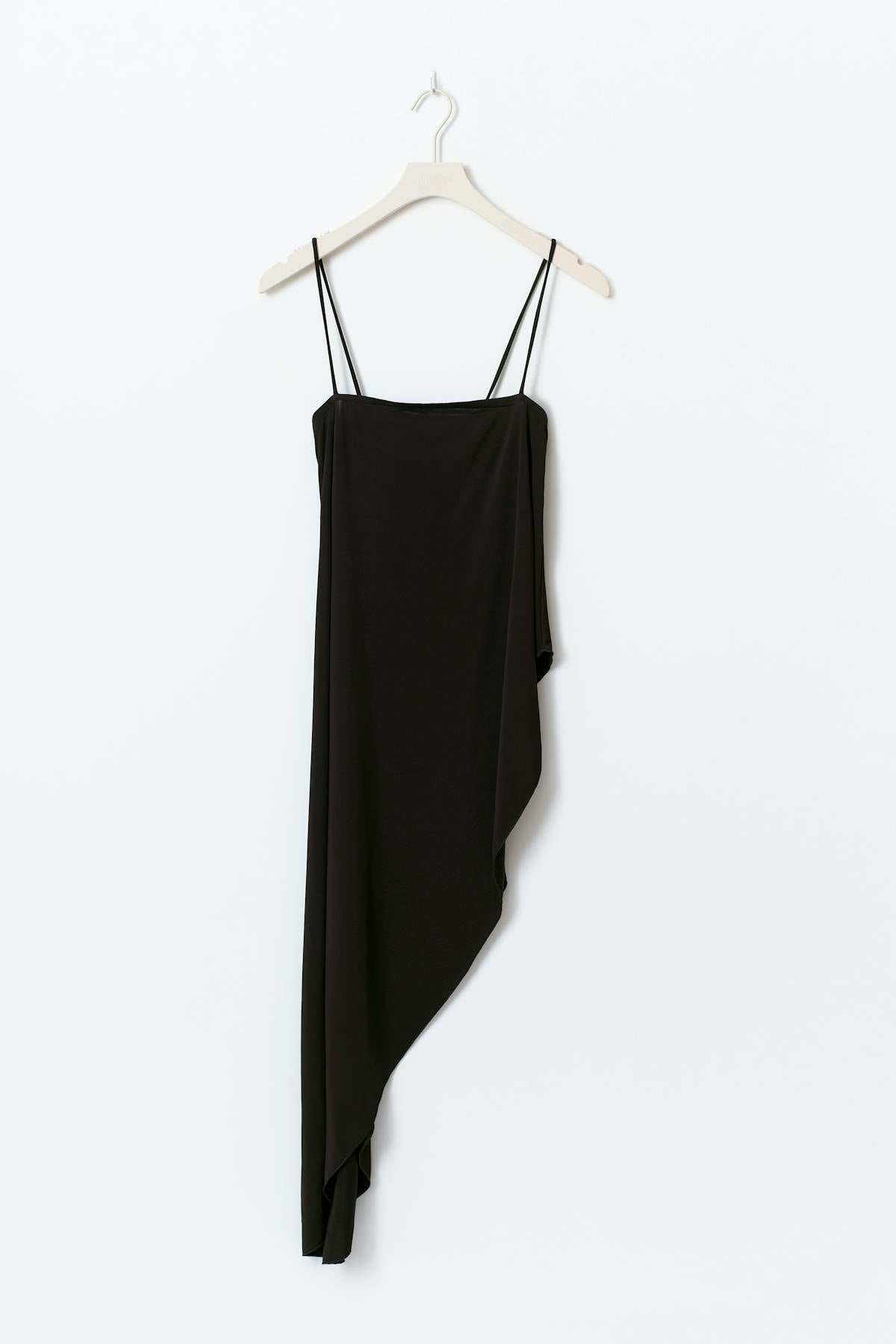 Asymmetric singlet