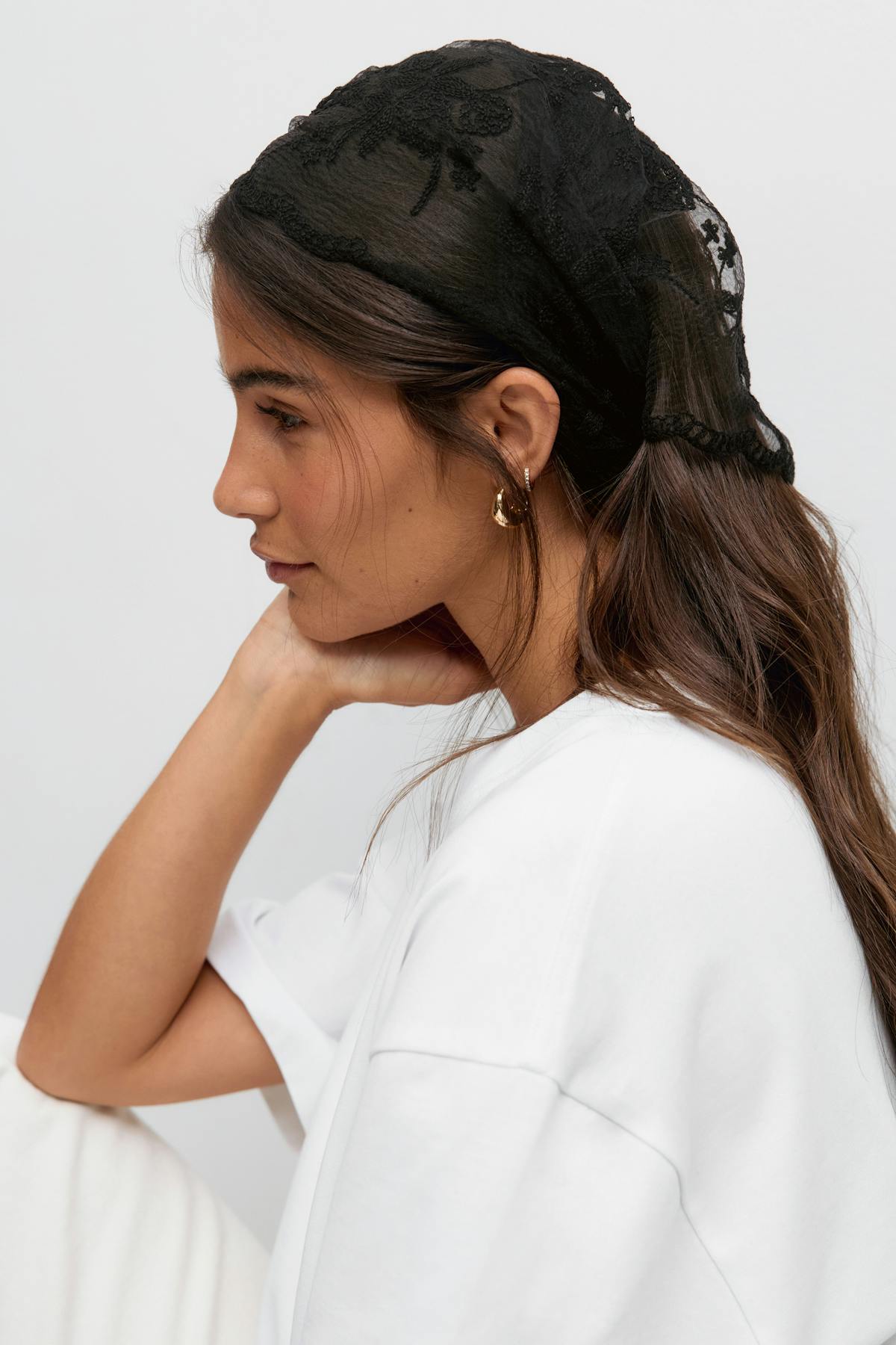Embroidery hip scarf