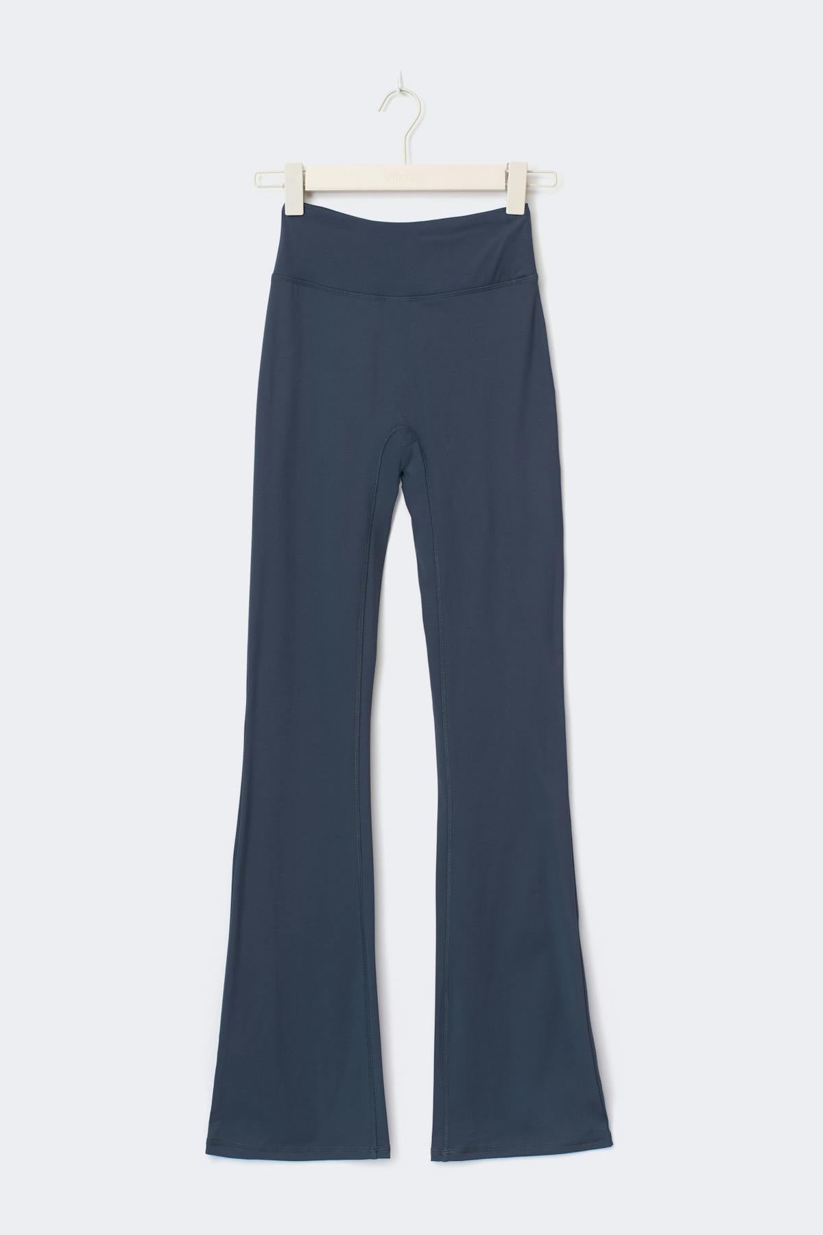 Petite flare yoga tights