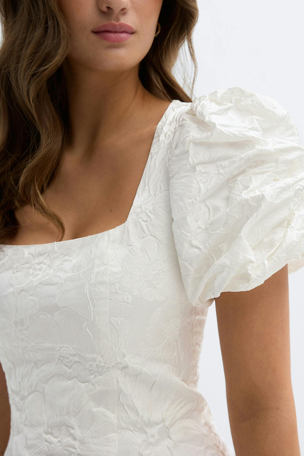 Brocade puffsleeve mini dress