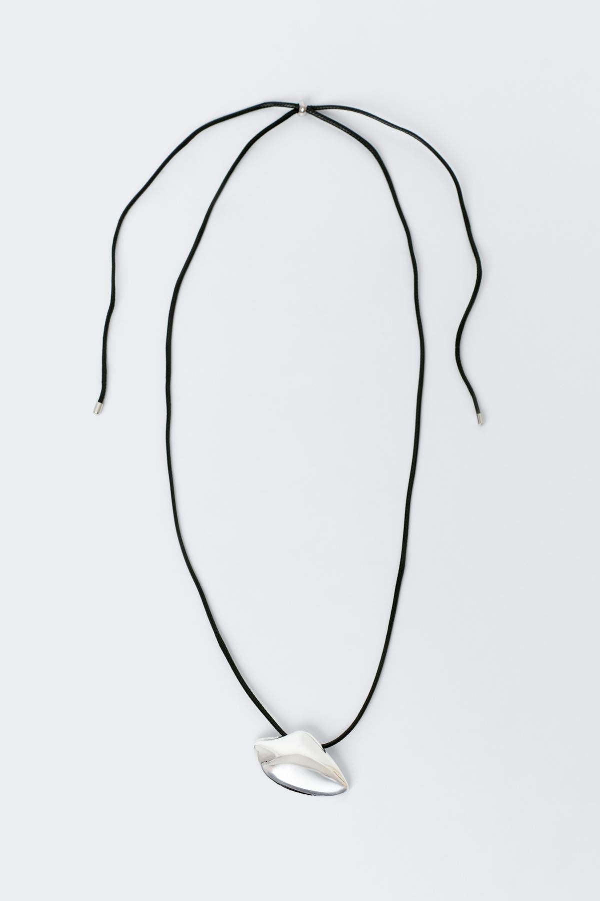 Long necklace