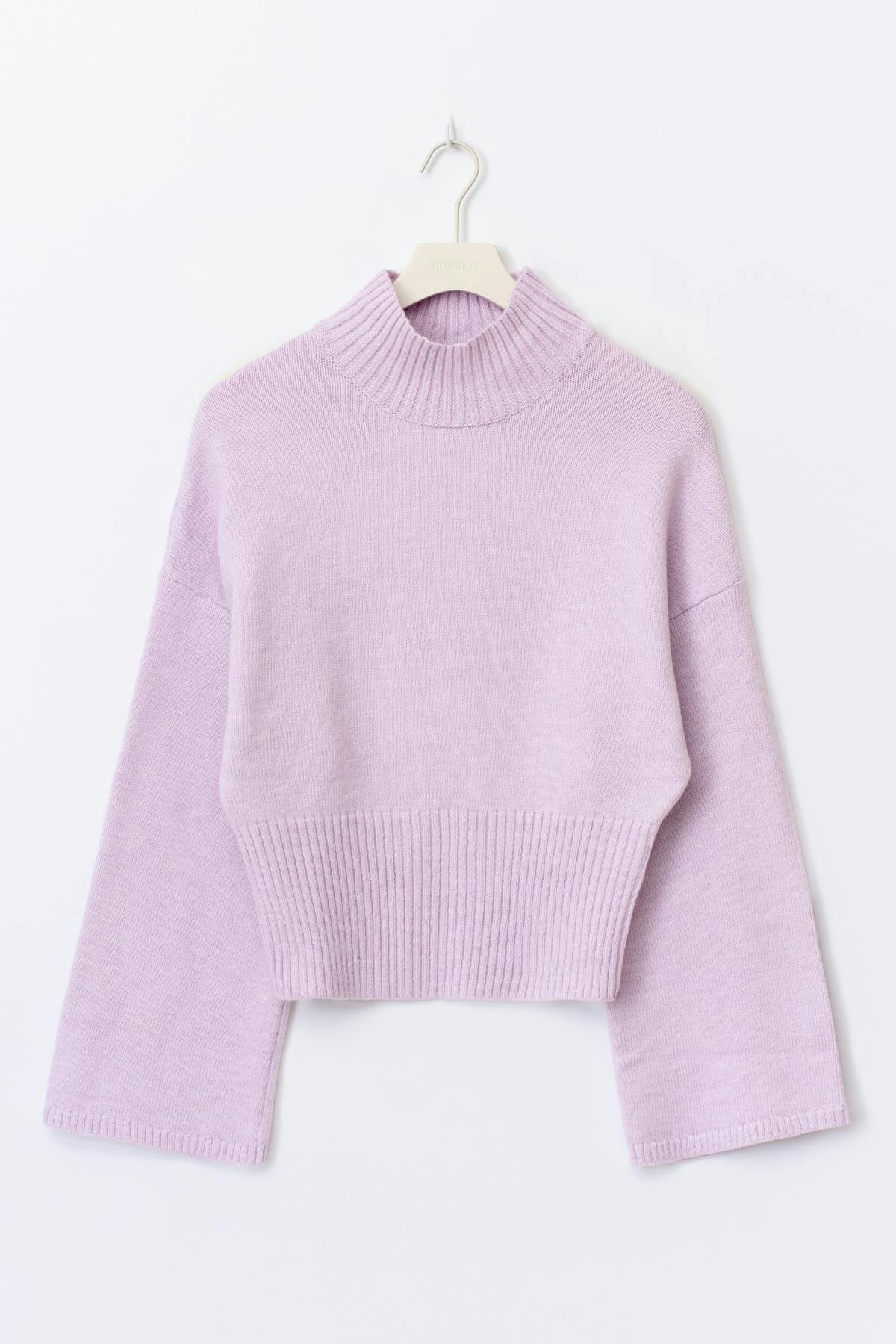 Funnel neck knitted sweater
