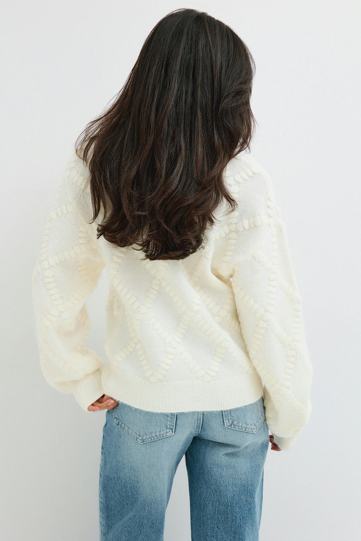 Knitted cardigan