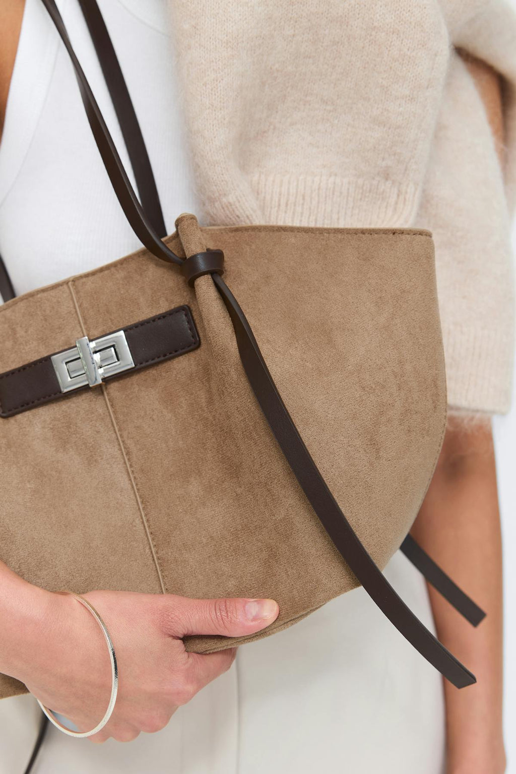 Midi long strap bag