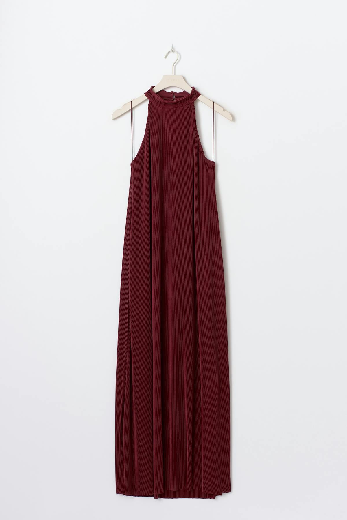 Pleated maxi dress