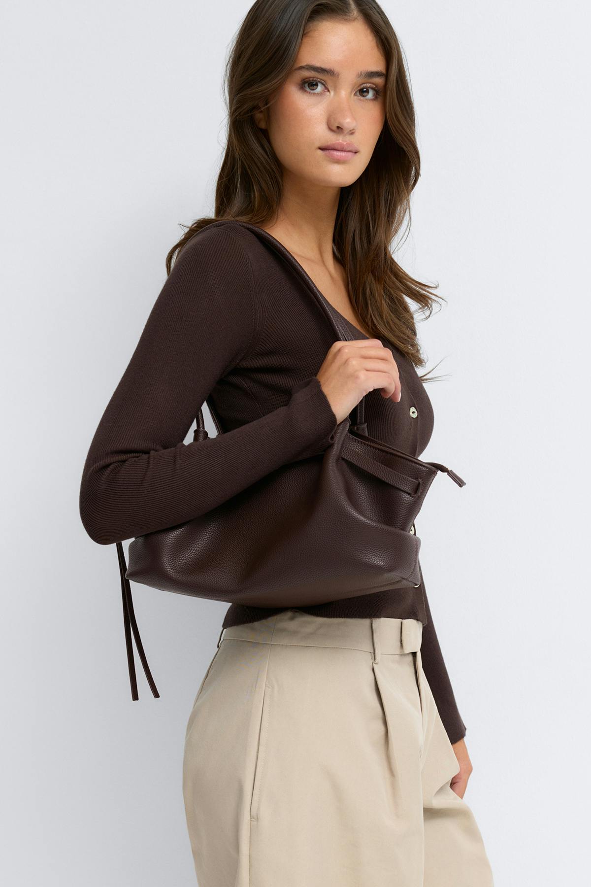 Midi fold detail bag