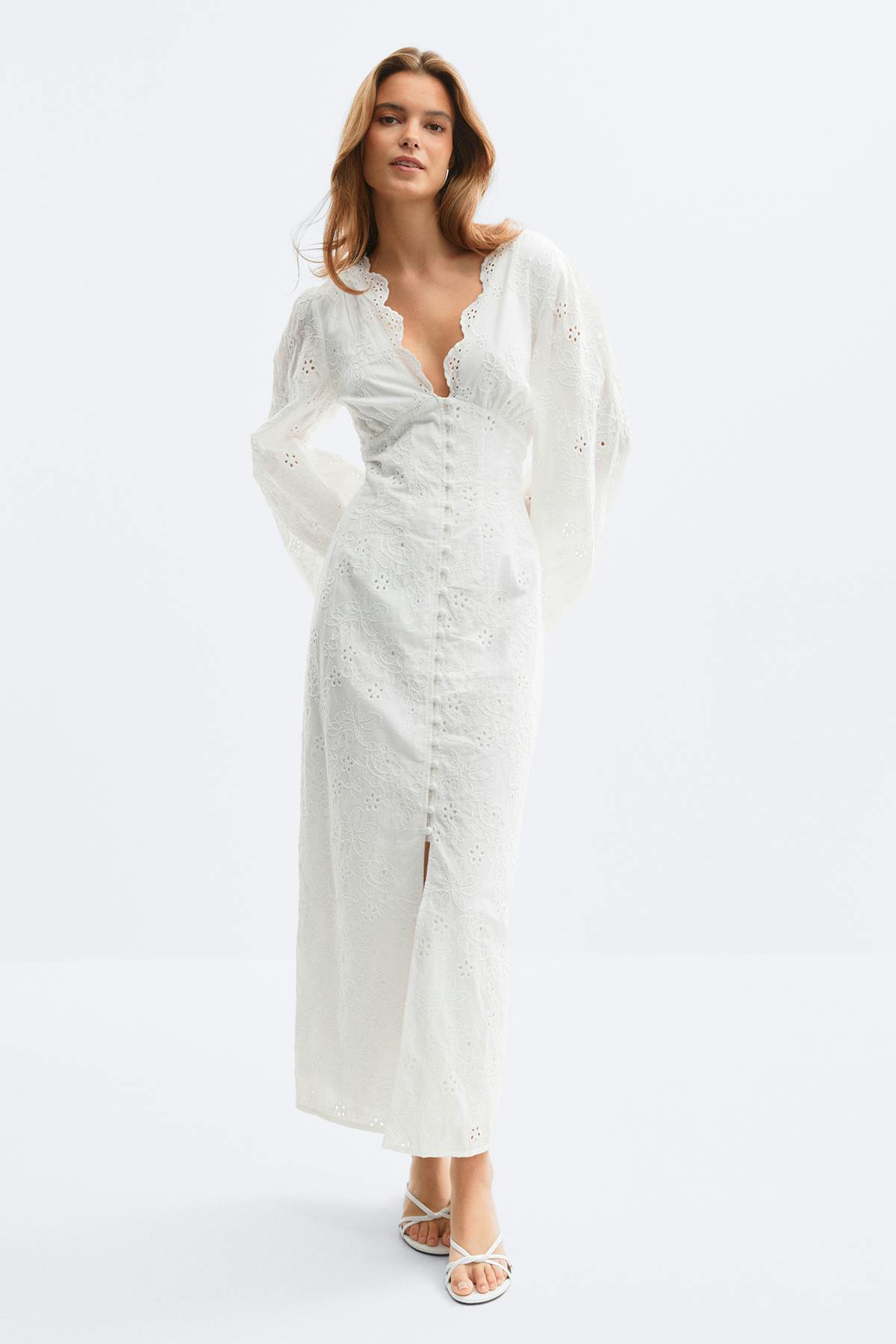 Embroidery dress