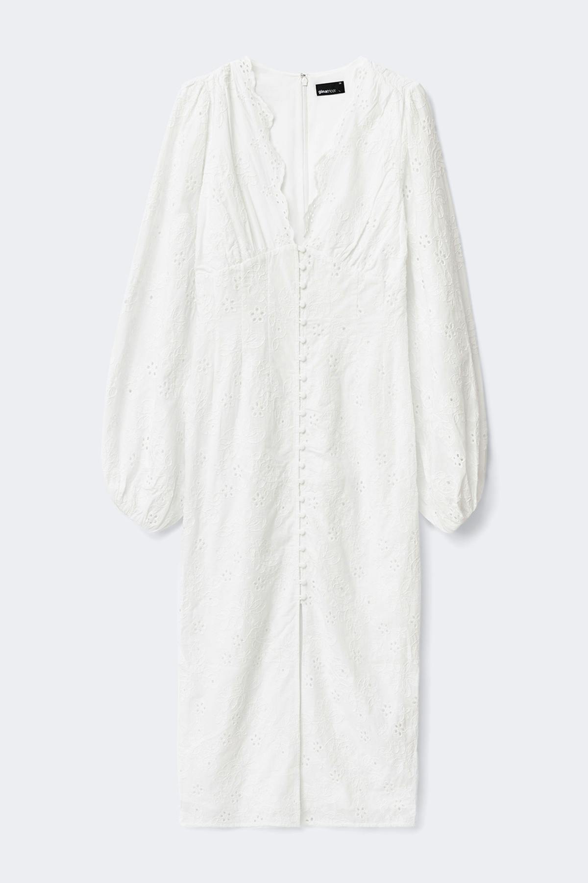 Embroidery dress