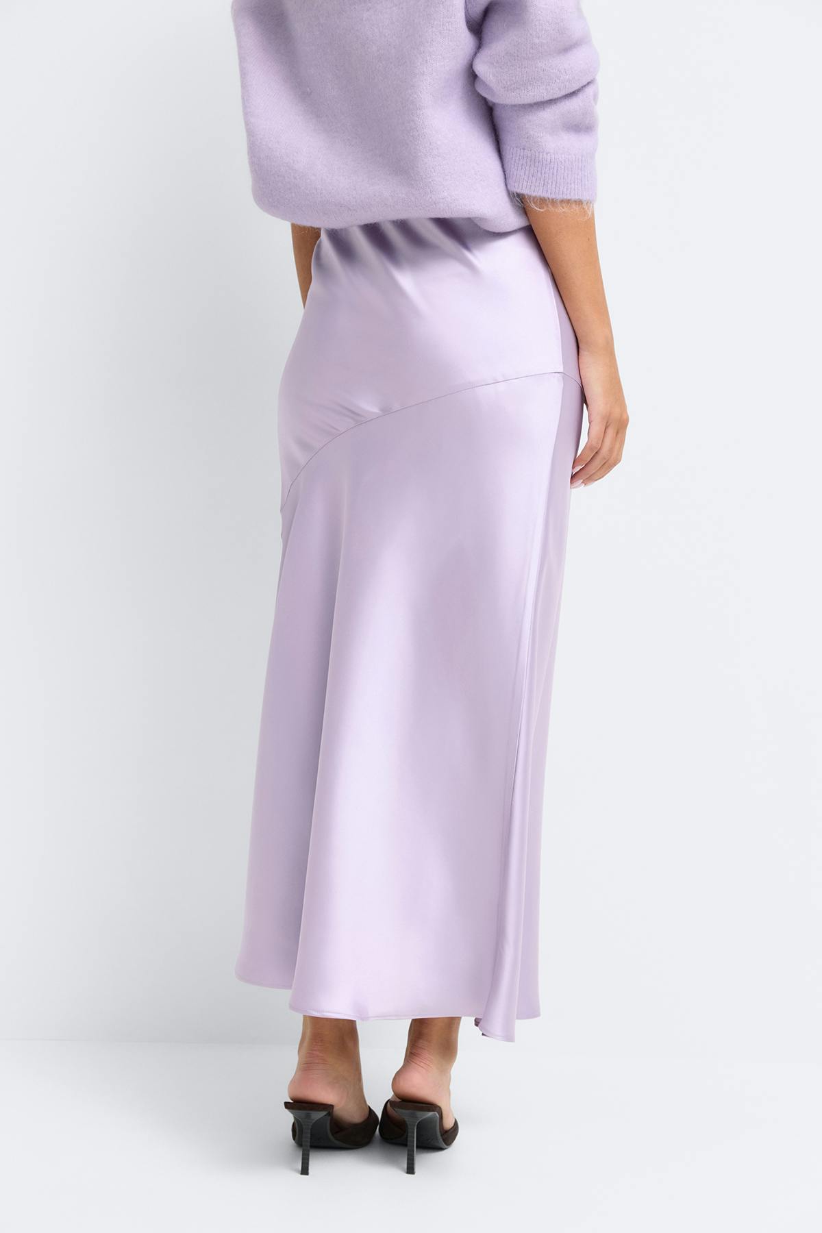 Satin skirt