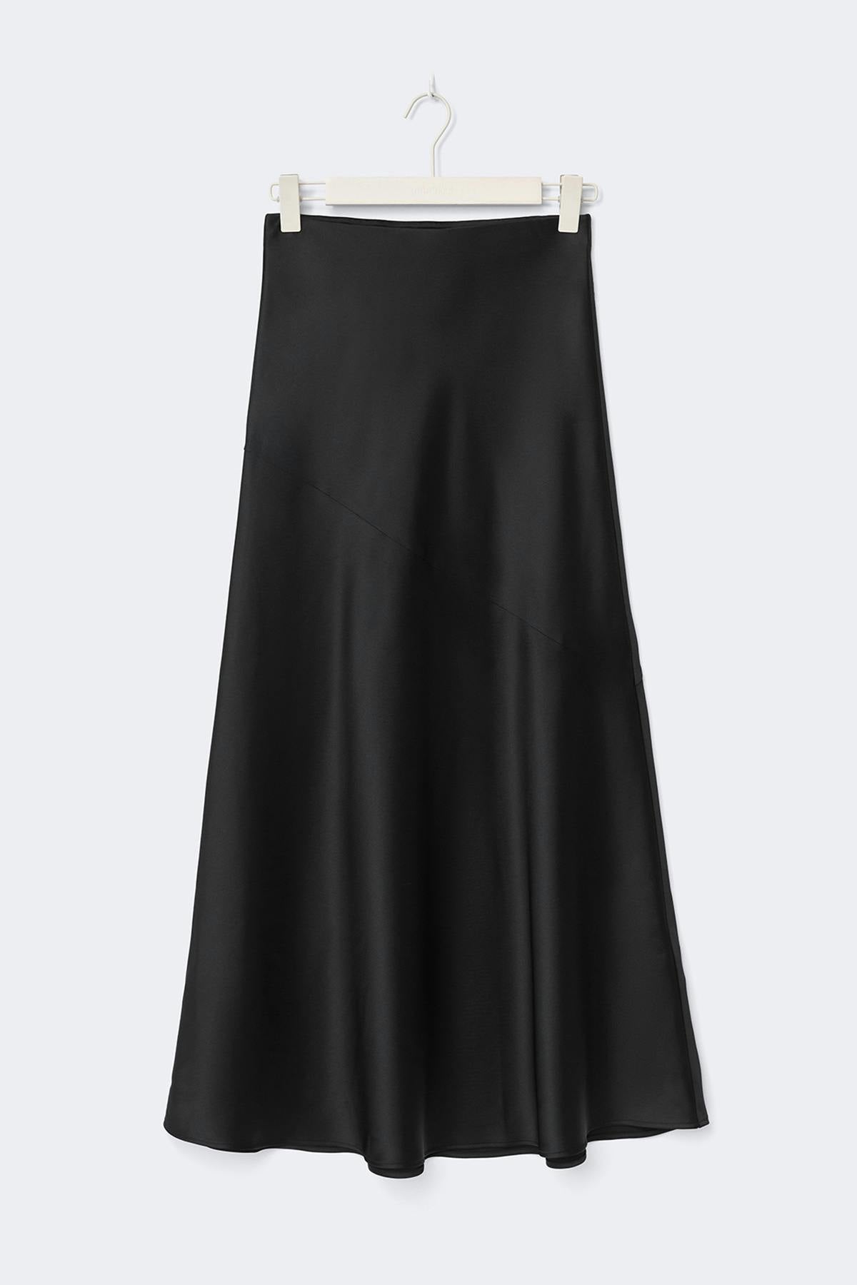 Satin skirt