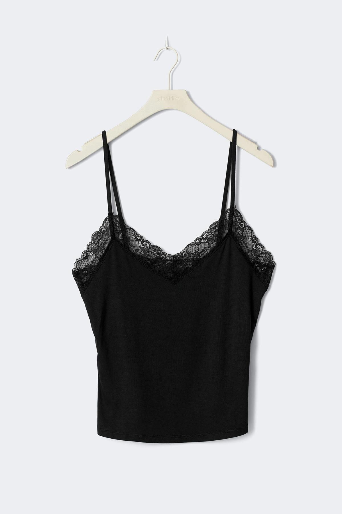 Soft lace loungewear singlet