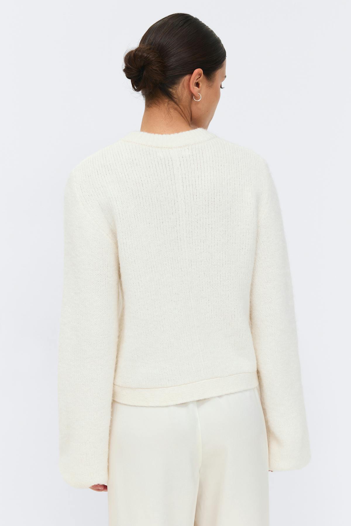 Knitted cardigan