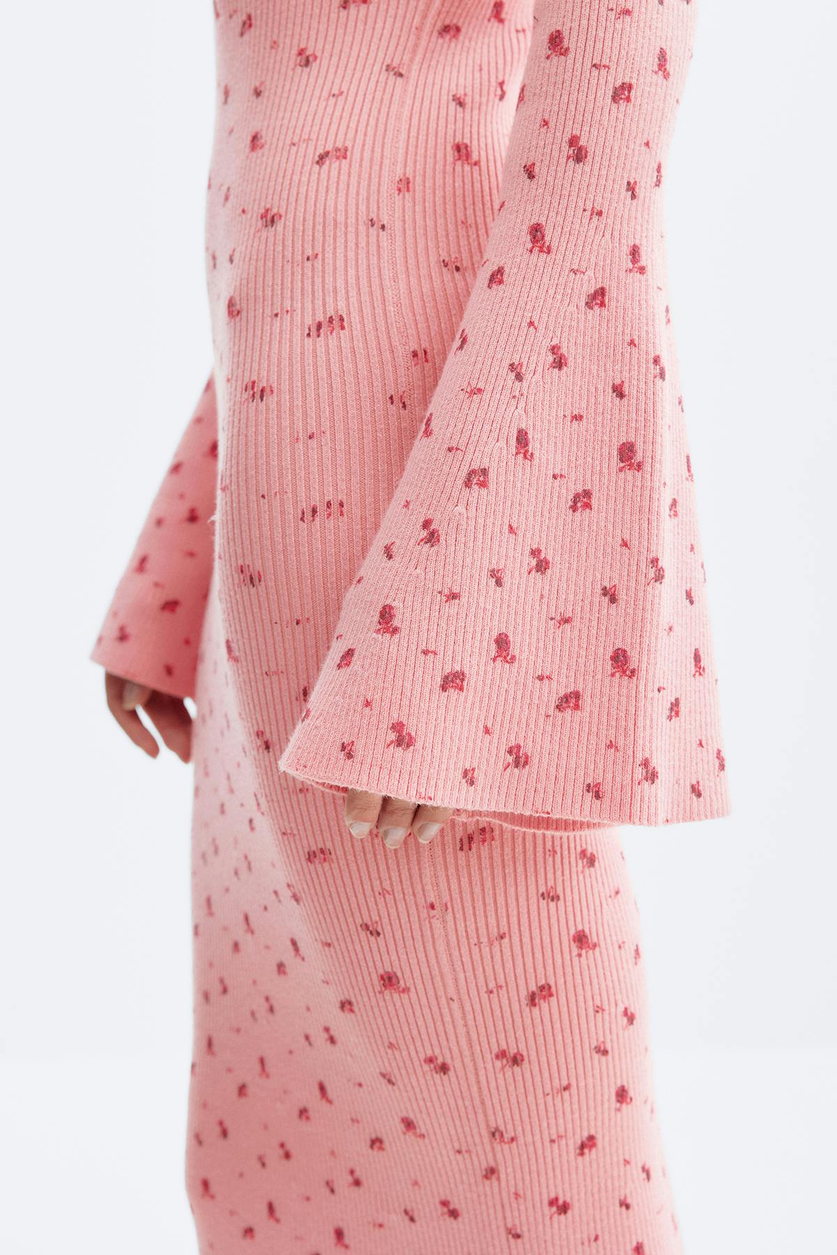 Knitted dress