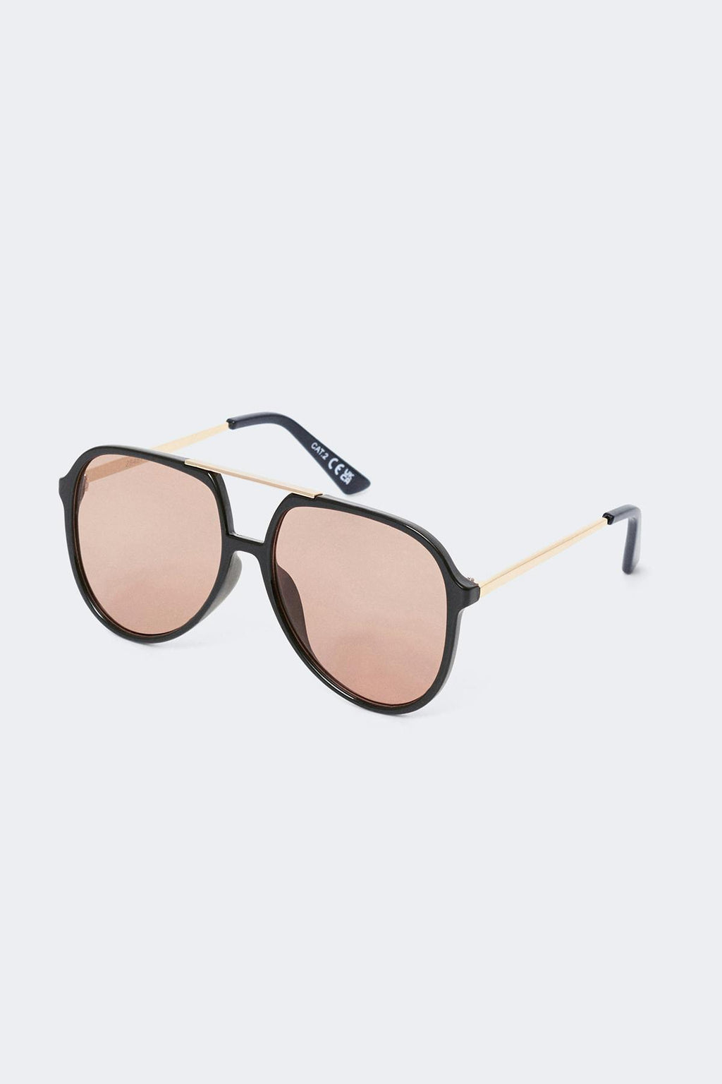 Bold aviator sunglasses