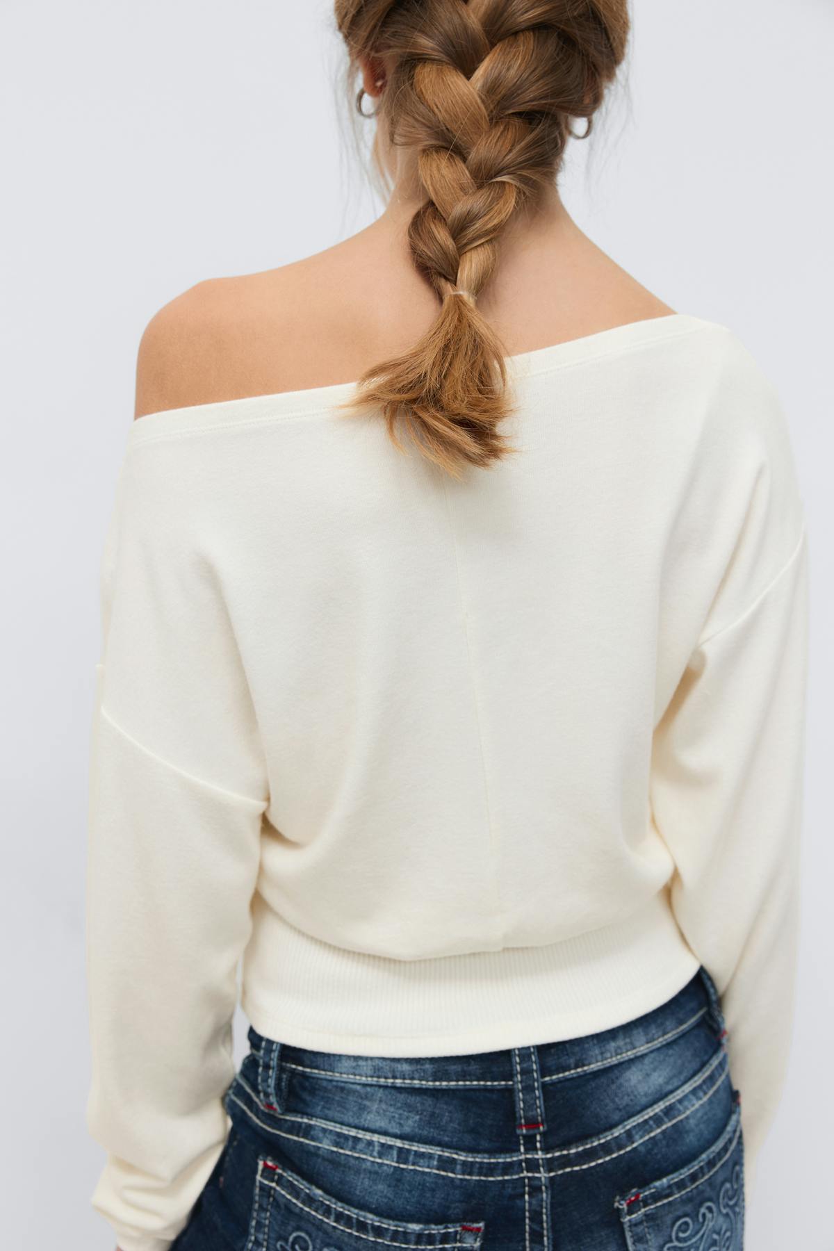 Y soft sweater