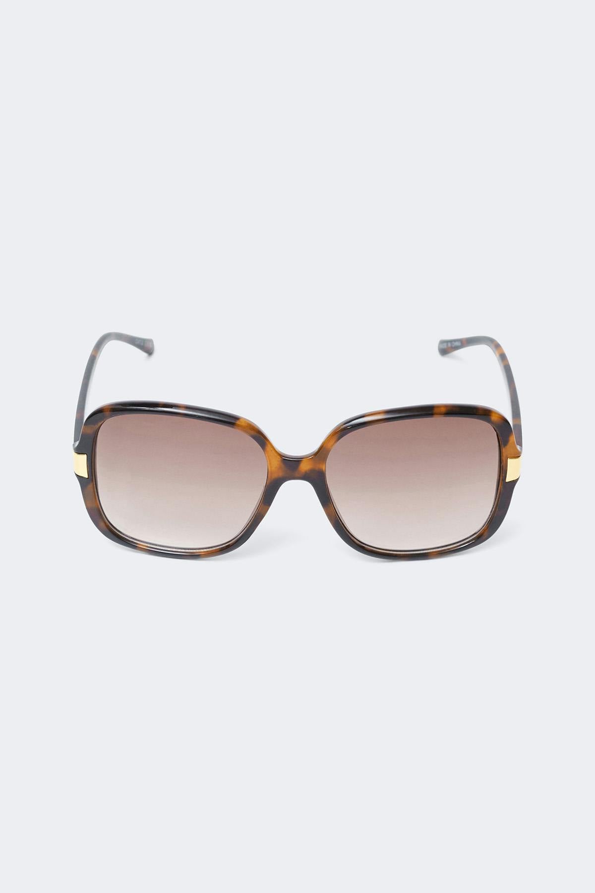 Retro square sunglasses
