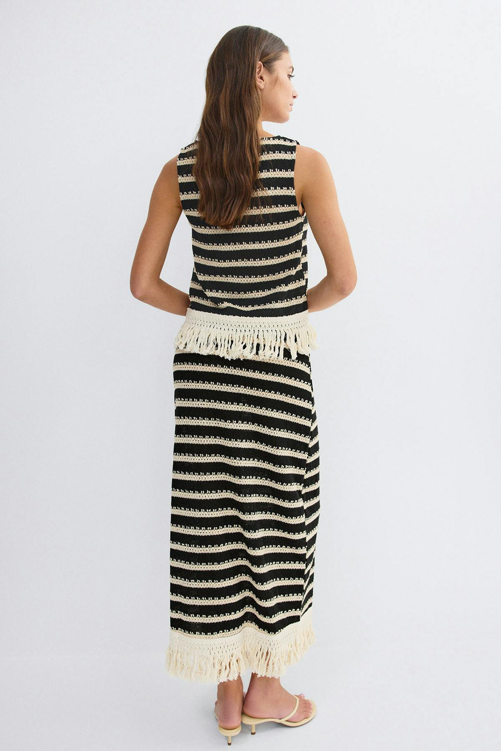 Crochet fringe skirt