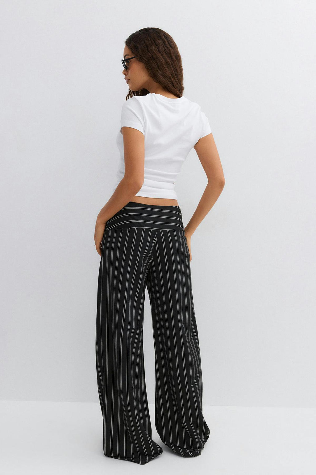 Wide leg trousers