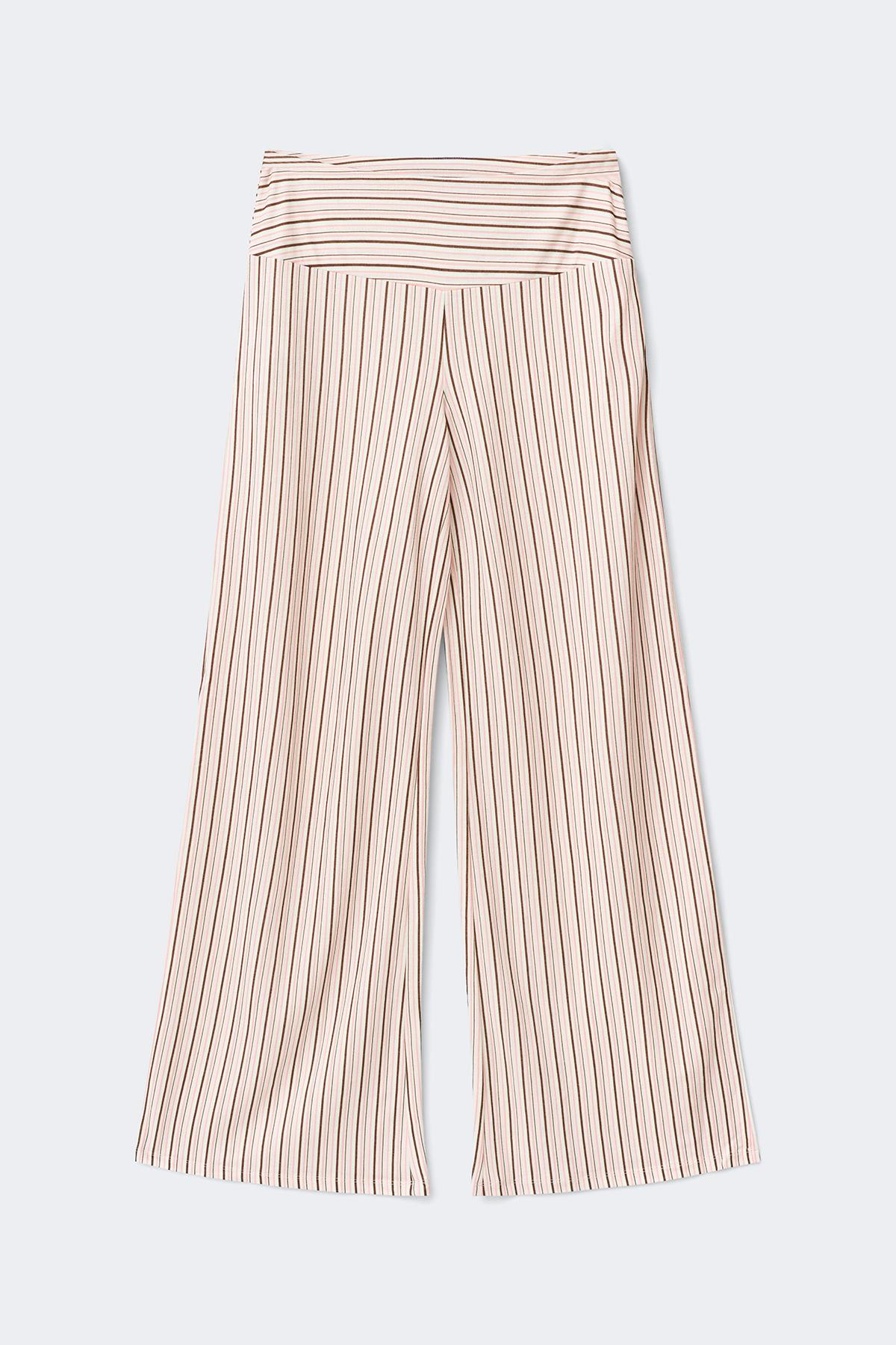 Wide leg trousers