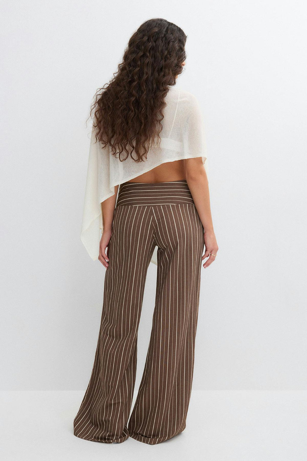 Wide leg trousers