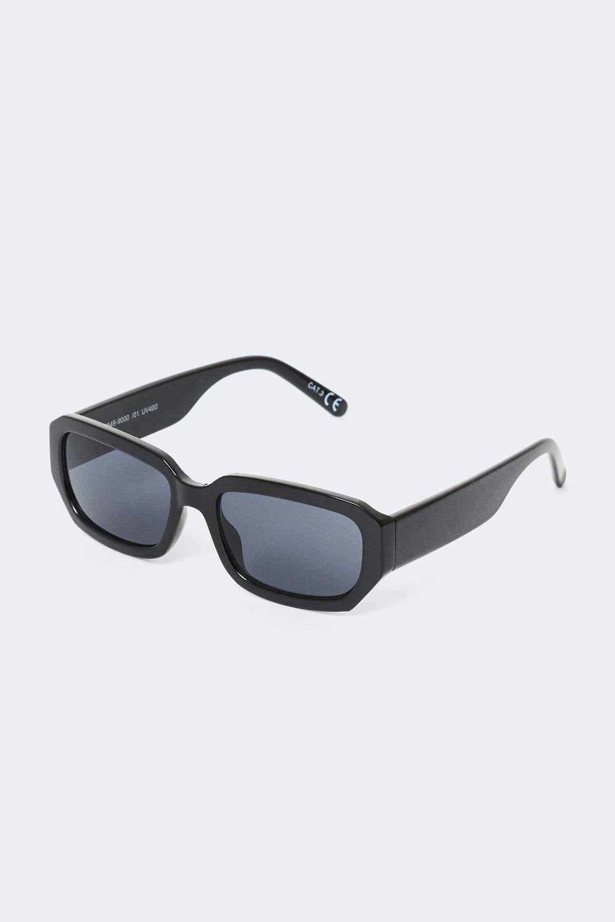 Rectangular sunglasses