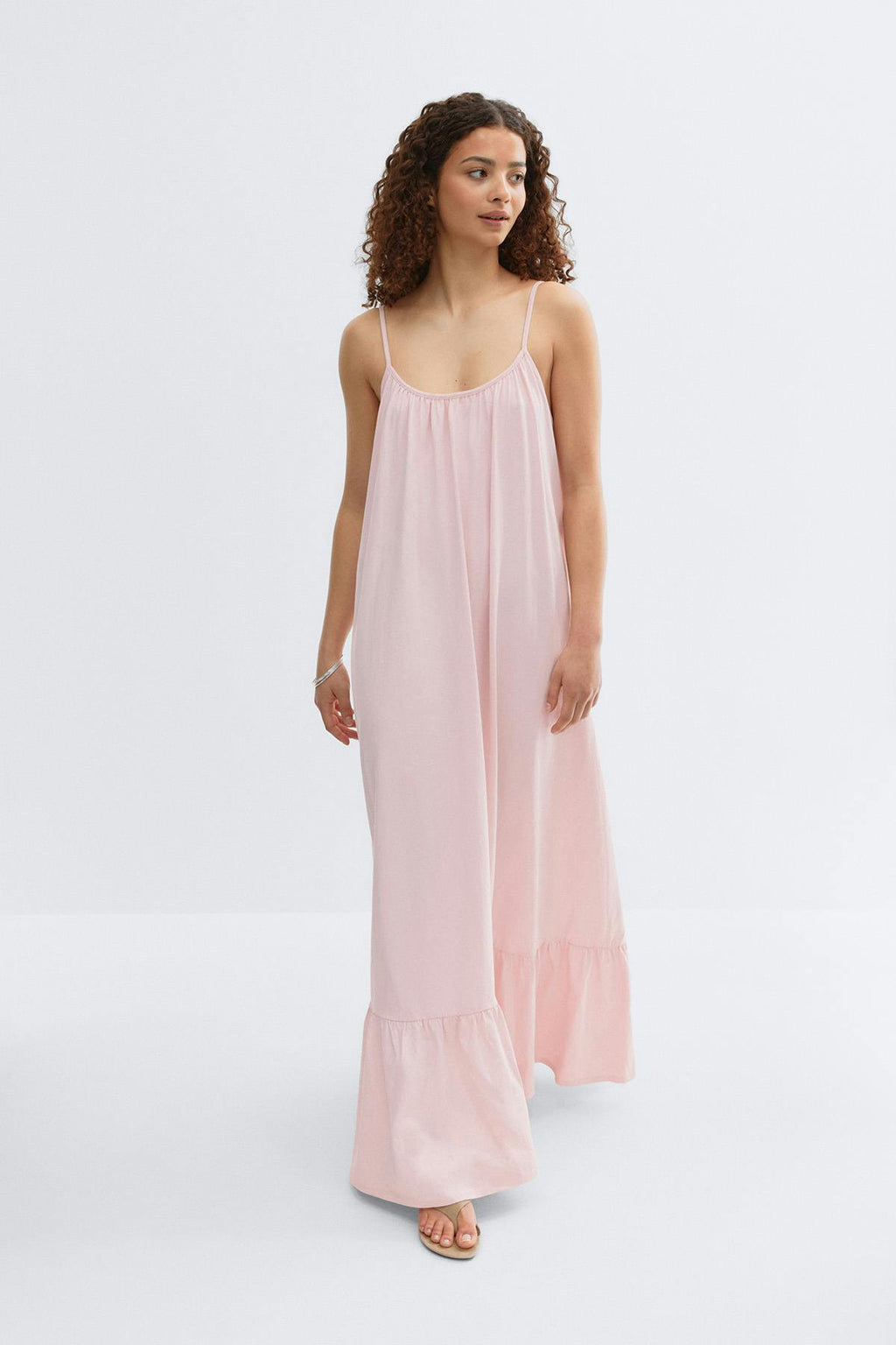 Flowy maxi dress