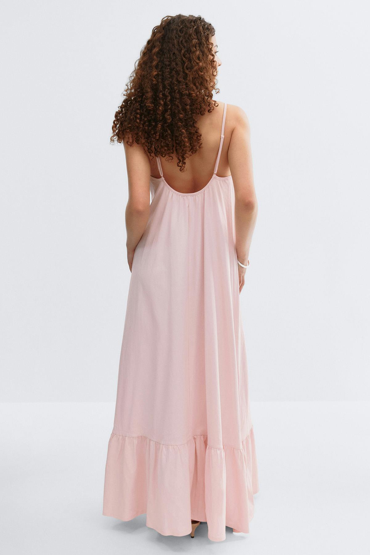 Flowy maxi dress