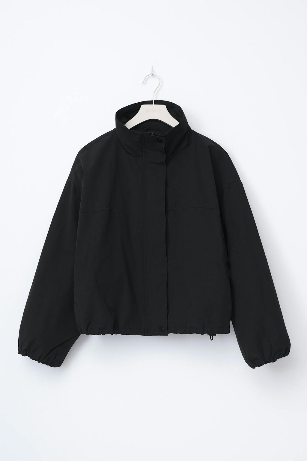 High neck sporty jacket