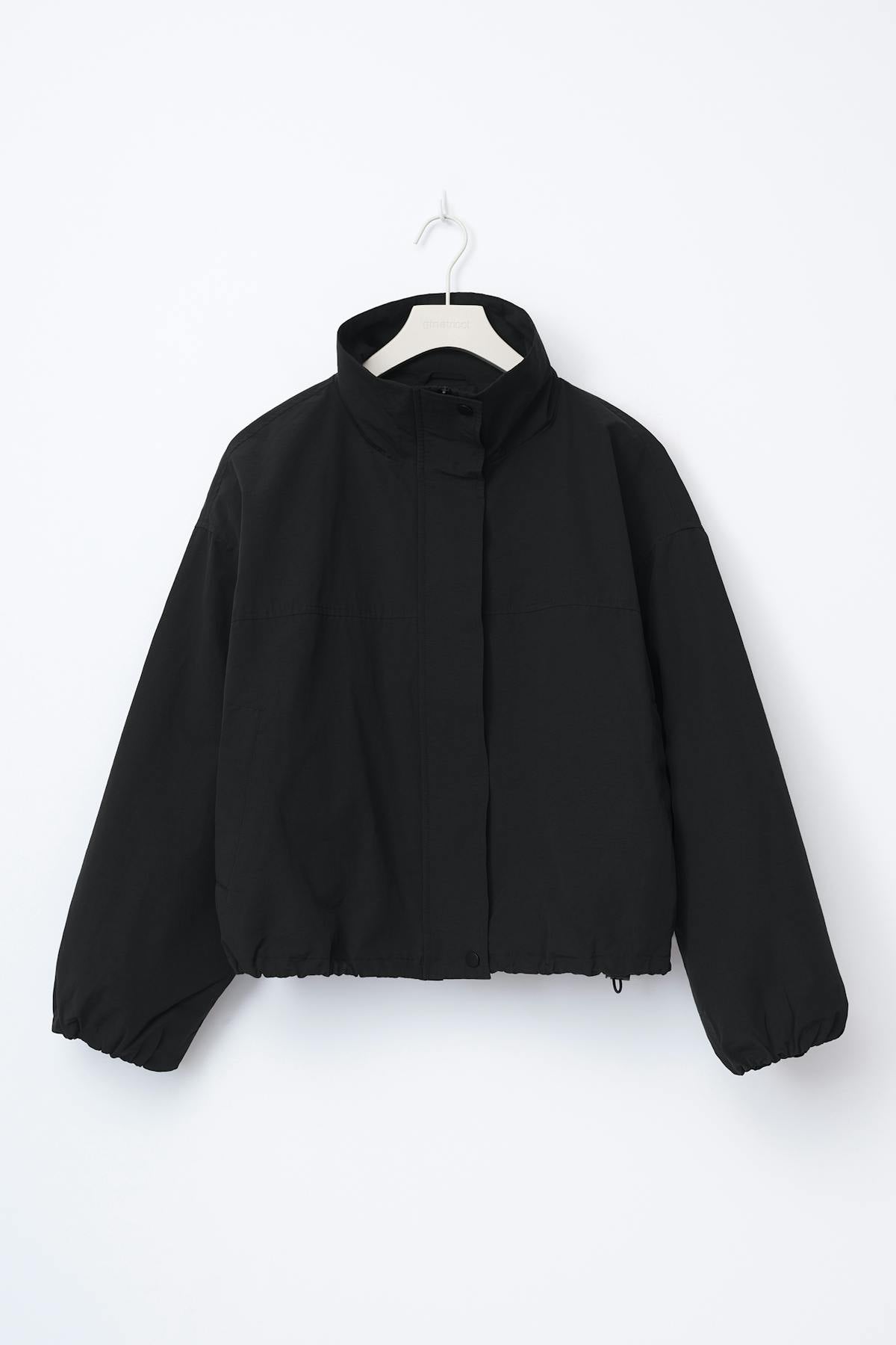High neck sporty jacket