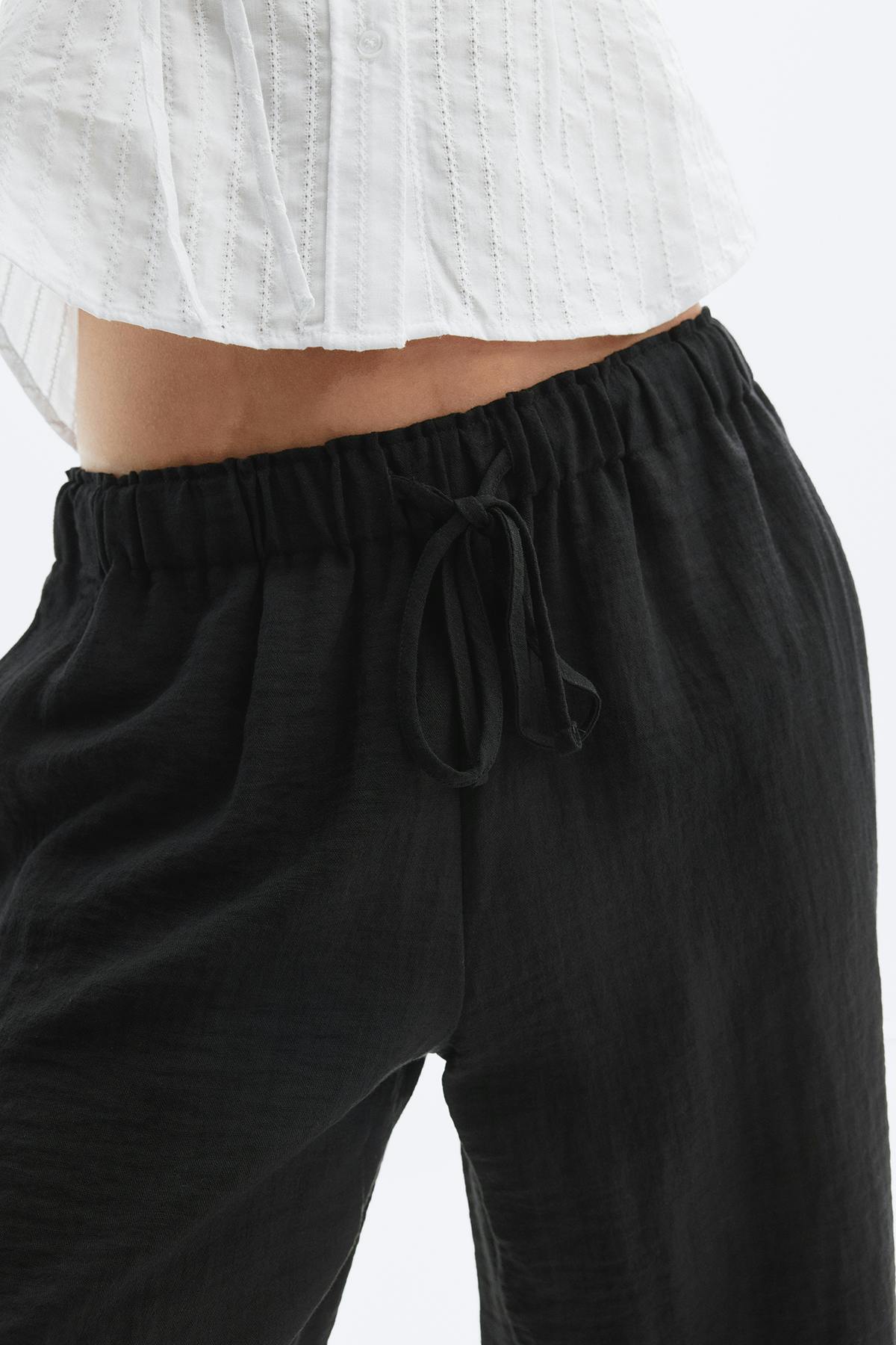 Wide drawstring trousers