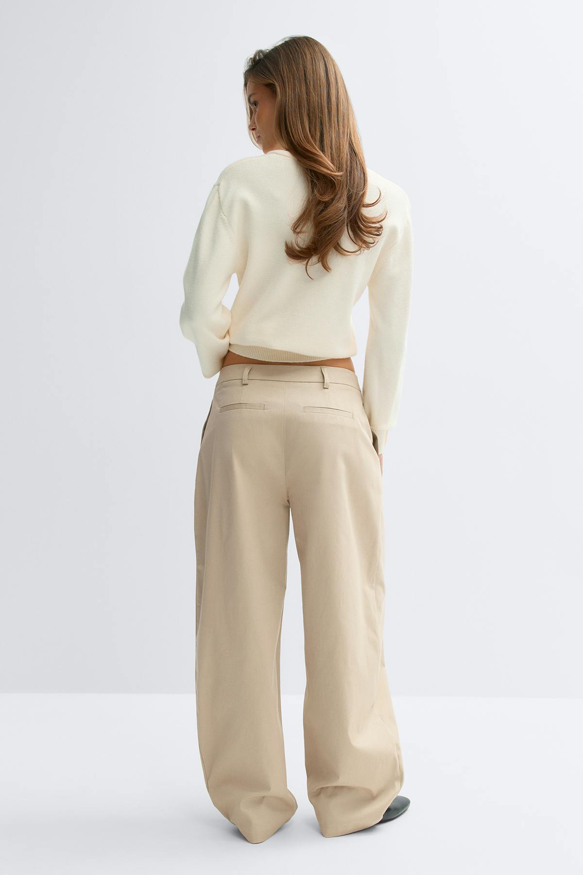 Cotton barrel trousers