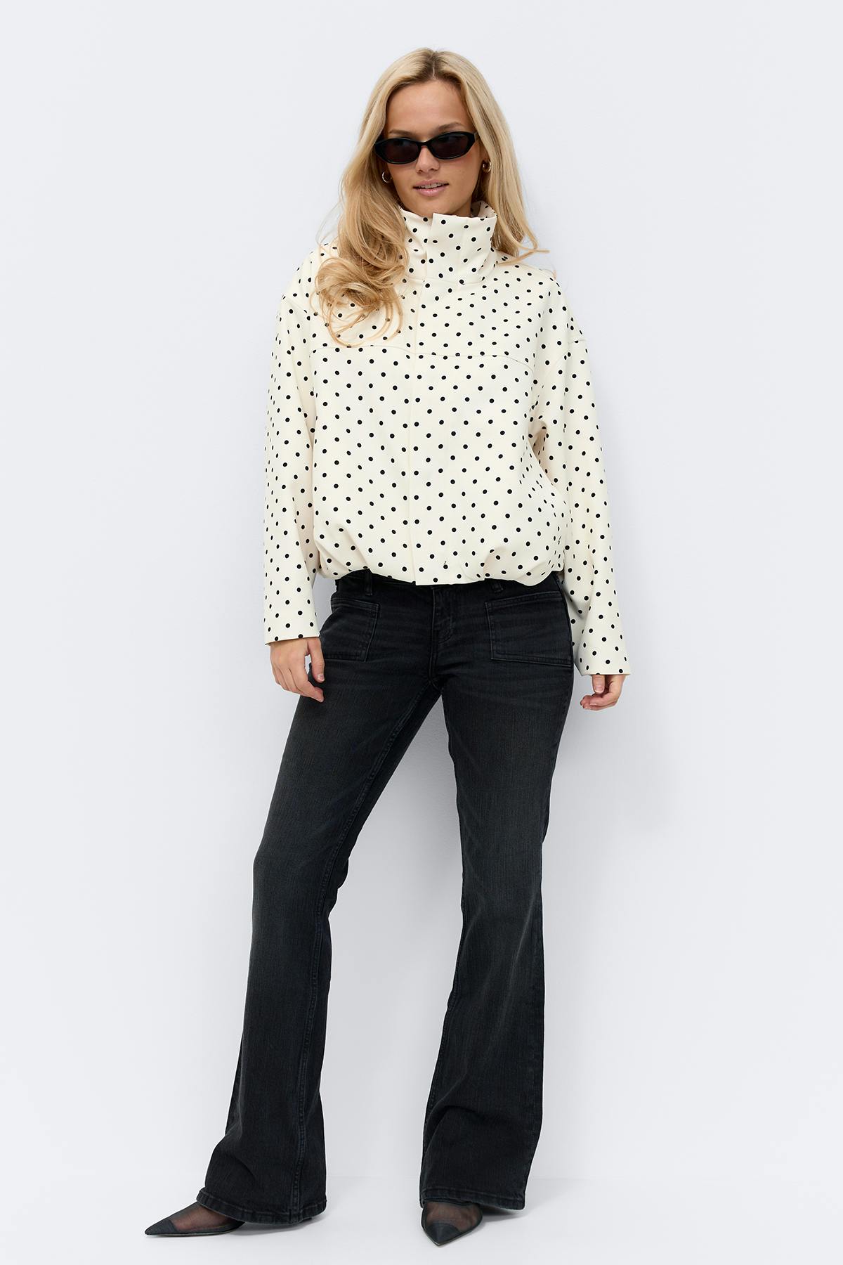 High neck dot jacket