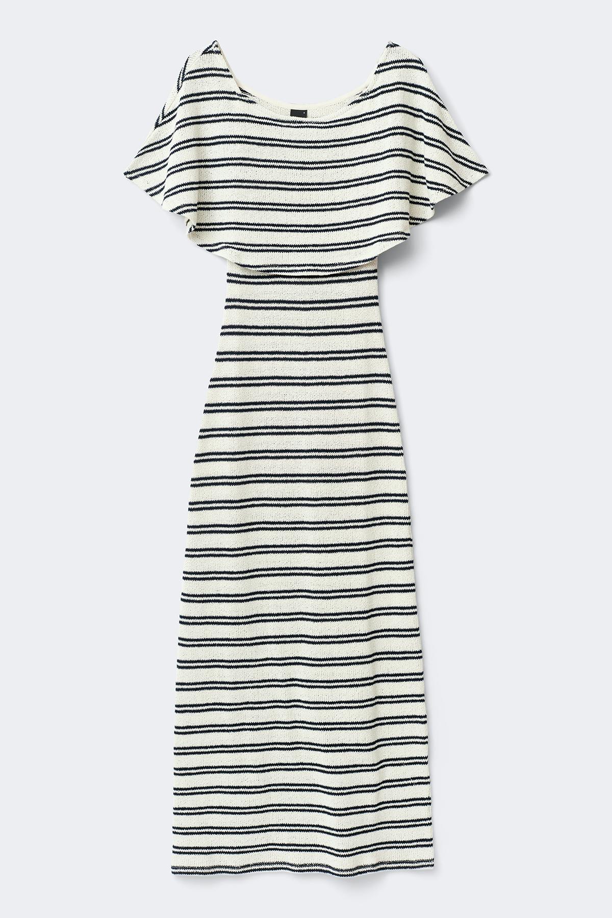Off shoulder maxi dress