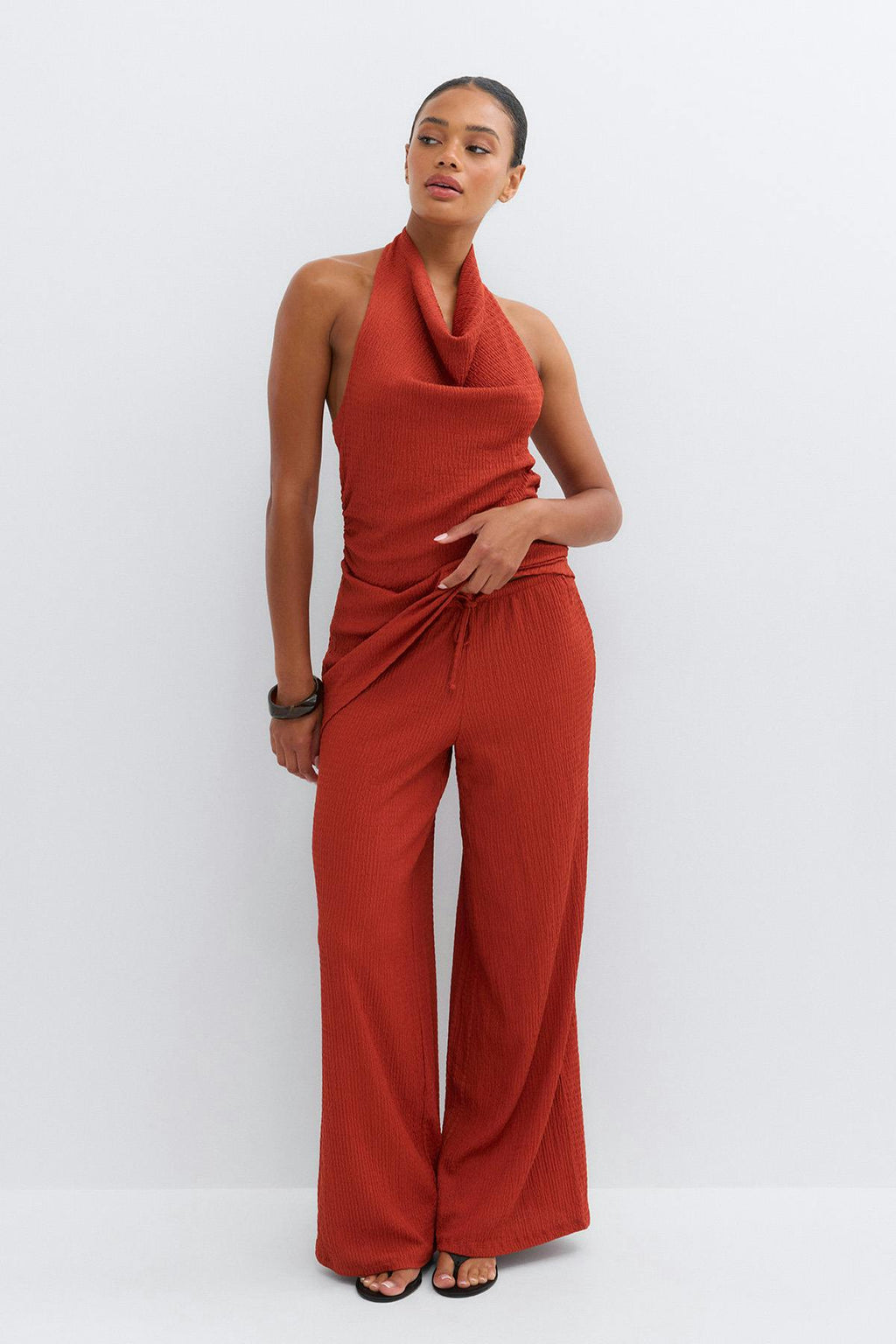 Textured wide trousers