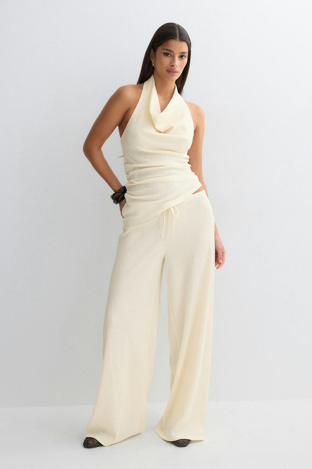 Textured wide trousers
