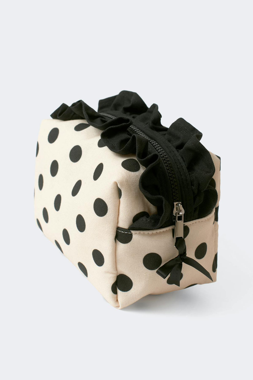 Makeup bag