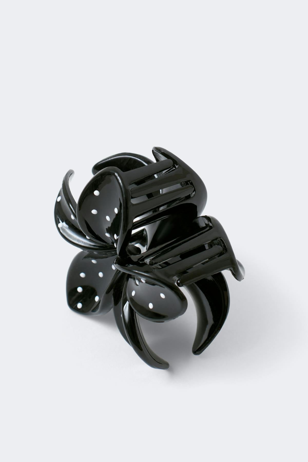 Flower hair clip