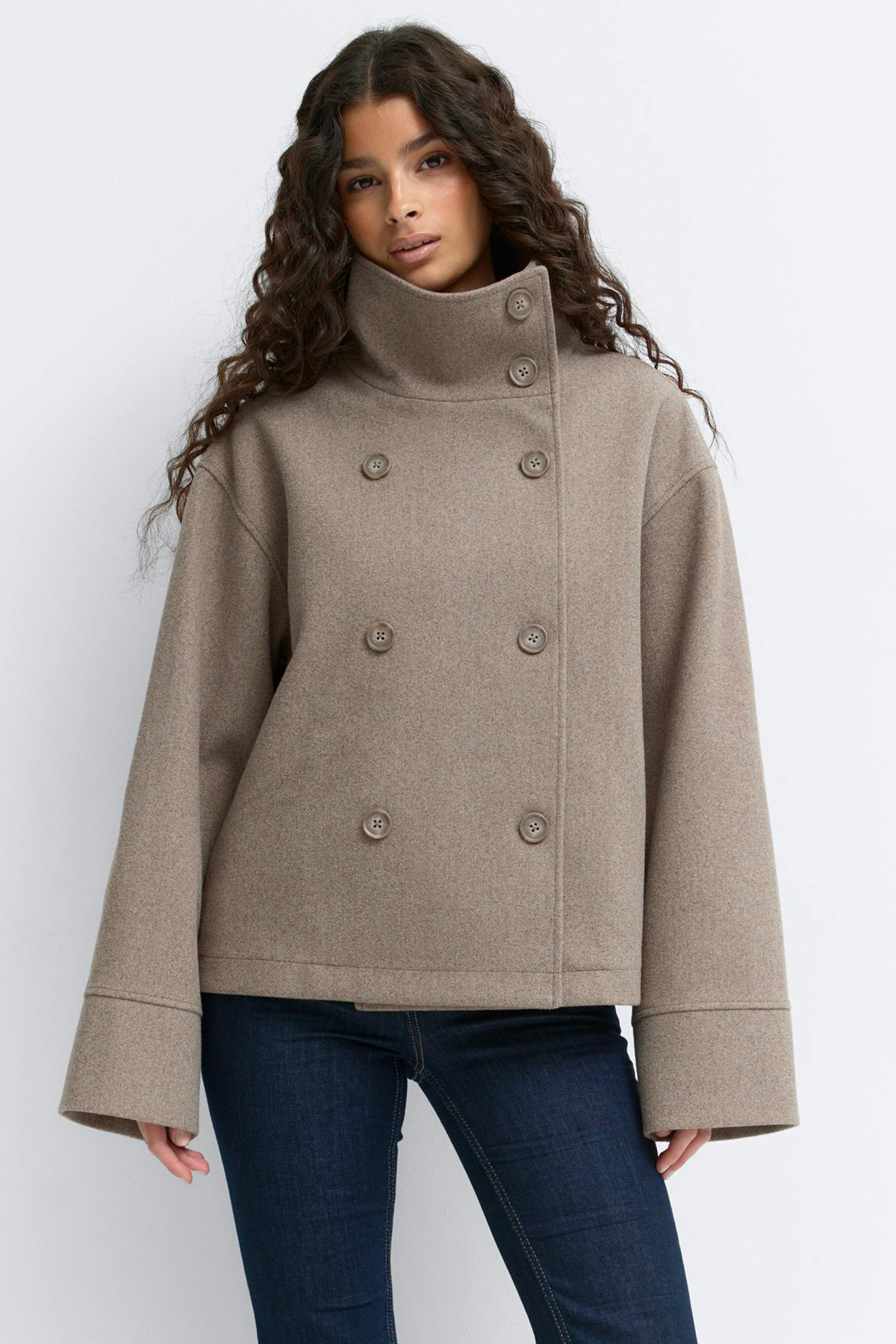 High neck short felt jacket