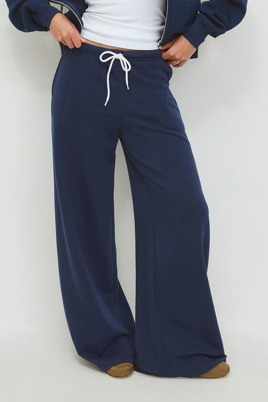 Comfy low sweatpants